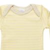Petit Bateau. Nougat og gul stribet body, udsnit