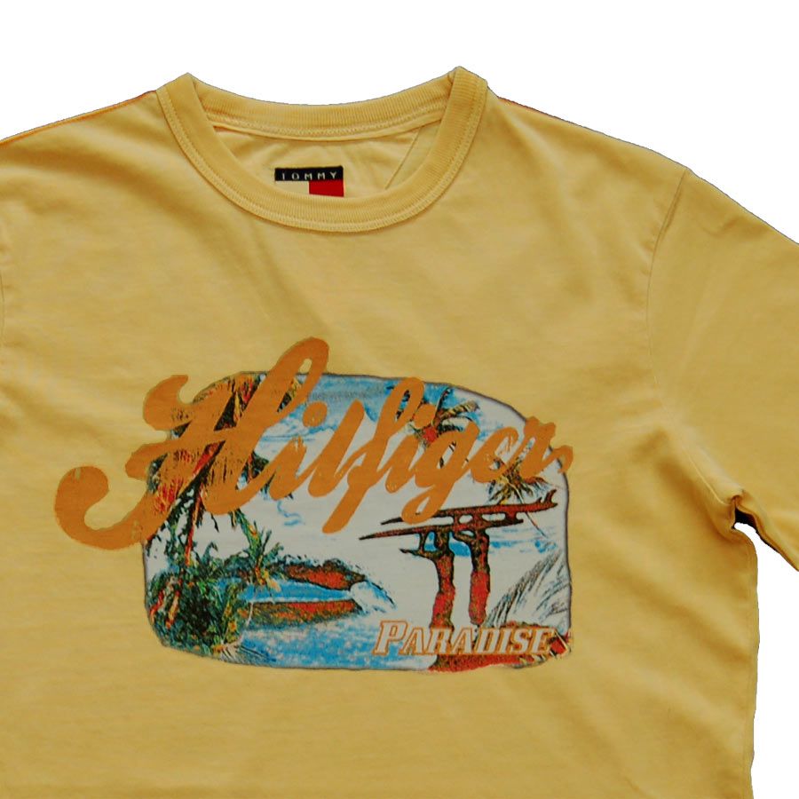 Tommy Hilfiger. Sandgul Paradise t-shirt, udsnit