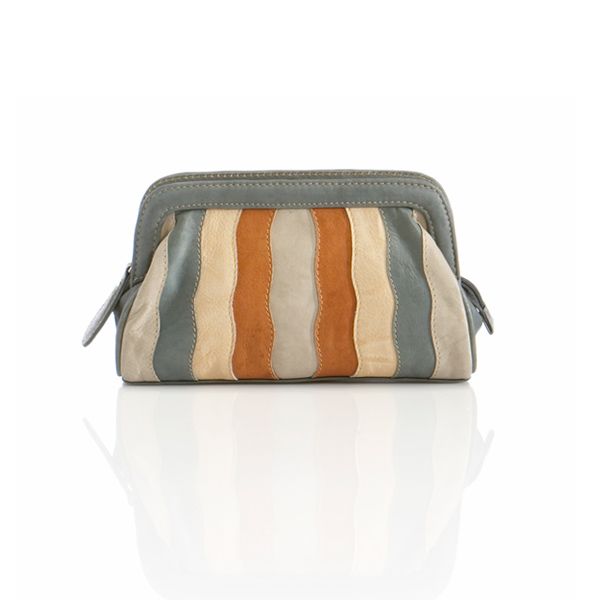 Nova Bags. Clutch / kosmetikpung - multistribet cognac og beige