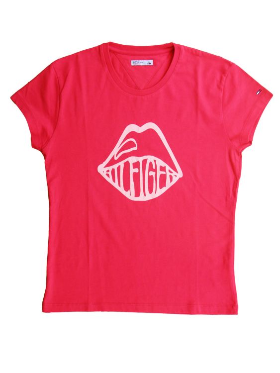 Tommy Hilfiger. Rød t-shirt med abstrakt print