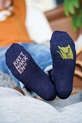 Kattnakken. Uldsokker blå, Mørk nuance. Logo print under fødderne