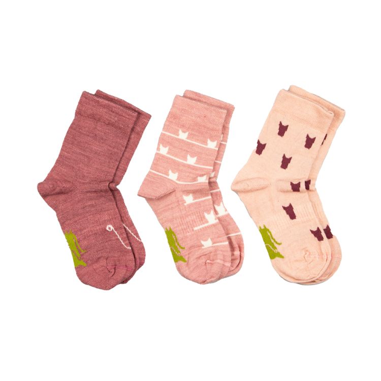 Kattnakken. Uldsokker i abrikos, Mellem nuance