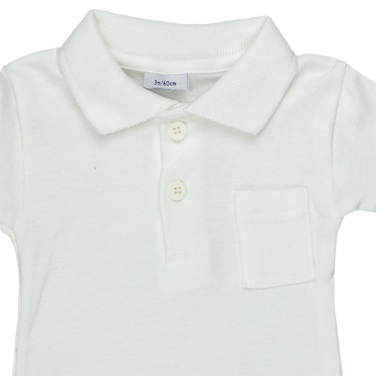 Petit Bateau. Kortærmet hvid body med polokrave, udsnit