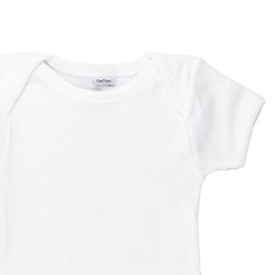 Petit Bateau. Kortærmet hvid body i let rib, udsnit