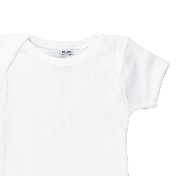 Petit Bateau. Kortærmet hvid body i let rib, udsnit
